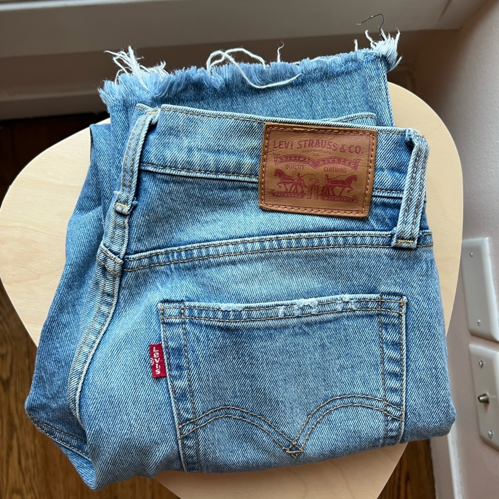 Levi's Wedgie Straight in color Rough Tide - 27W - Premium Denim - 25" inseam